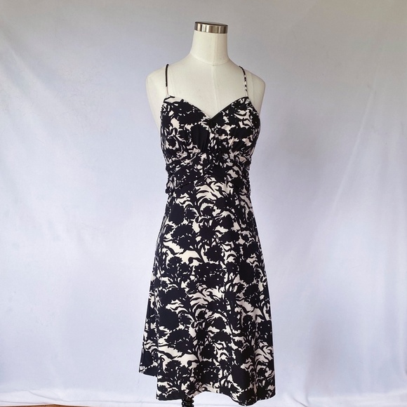 Charlotte Russe Dresses & Skirts - women's Charlotte Russe Black and White dress. Size M